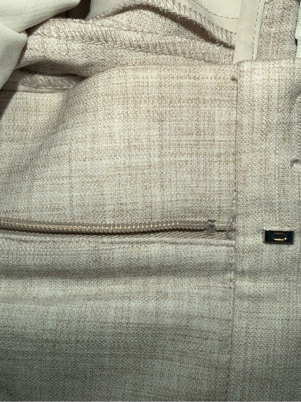 Abercrombie & Fitch Light Beige Tailored High-Waist Trousers - Picture 3 of 5
